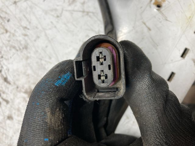 bontott AUDI A4 B7 Hűtőventilátor Motor