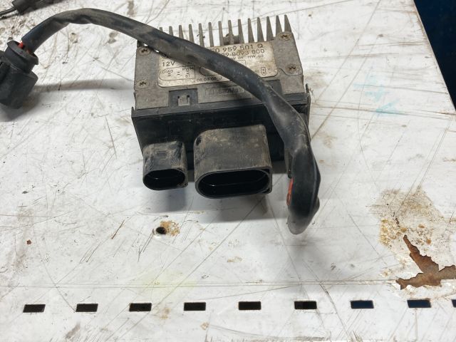 bontott AUDI A4 B7 Hűtőventilátor Motor