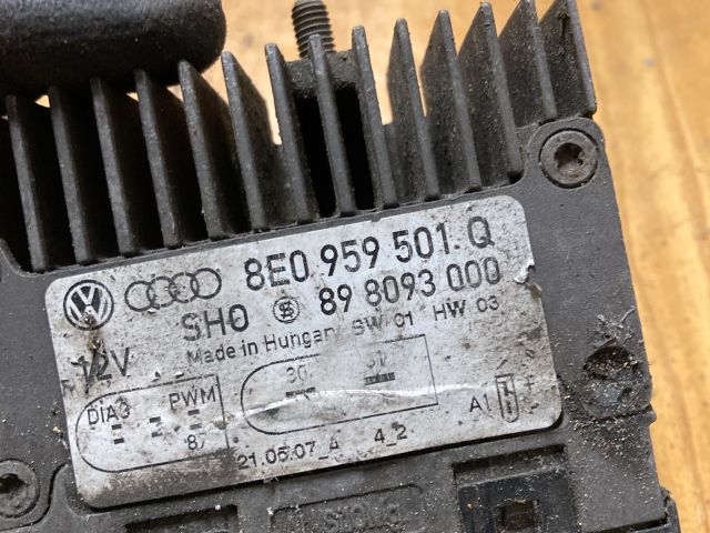 bontott AUDI A4 B7 Hűtőventilátor Motor