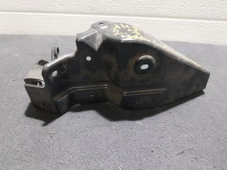 bontott AUDI A4 B7 Intercooler Tartó