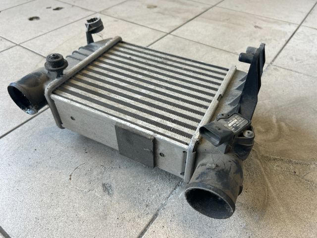 bontott AUDI A4 B7 Intercooler