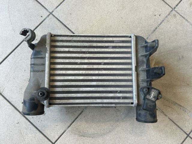bontott AUDI A4 B7 Intercooler