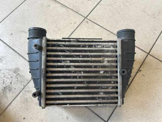 bontott AUDI A4 B7 Intercooler