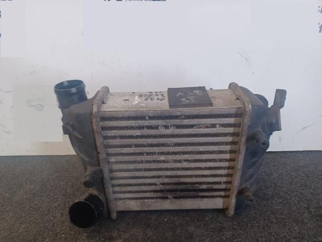 bontott AUDI A4 B7 Intercooler