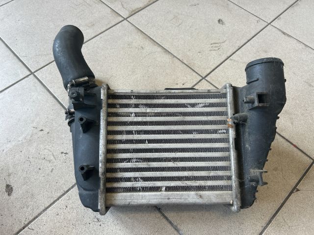 bontott AUDI A4 B7 Intercooler