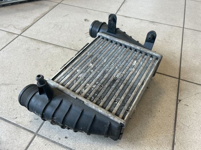 bontott AUDI A4 B7 Intercooler