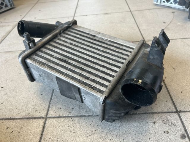 bontott AUDI A4 B7 Intercooler