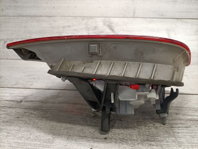 bontott AUDI A4 B7 Jobb Belső Hátsó Lámpa