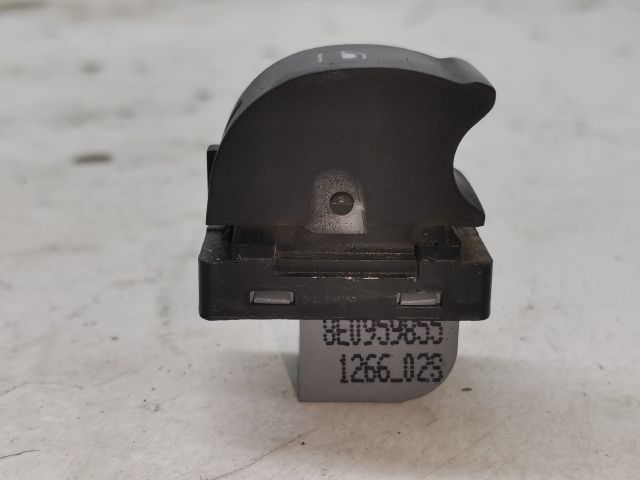 bontott AUDI A4 B7 Jobb első Ablakemelő Kapcsoló