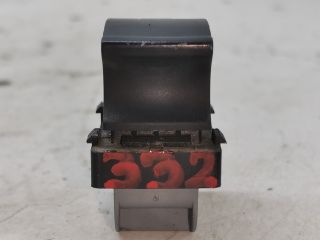 bontott AUDI A4 B7 Jobb első Ablakemelő Kapcsoló