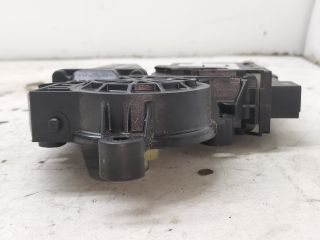 bontott AUDI A4 B7 Jobb első Ablakemelő Motor