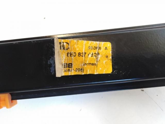 bontott AUDI A4 B7 Jobb első Ablakemelő Szerkezet (Elektromos)