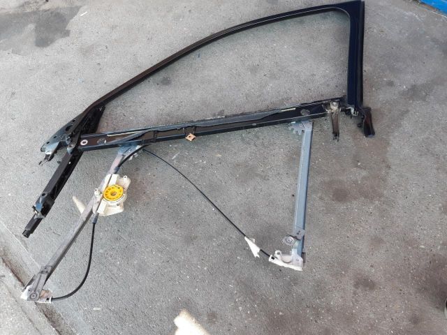 bontott AUDI A4 B7 Jobb első Ablakemelő Szerkezet (Elektromos)