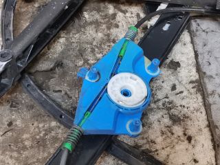 bontott AUDI A4 B7 Jobb első Ablakemelő Szerkezet (Elektromos)