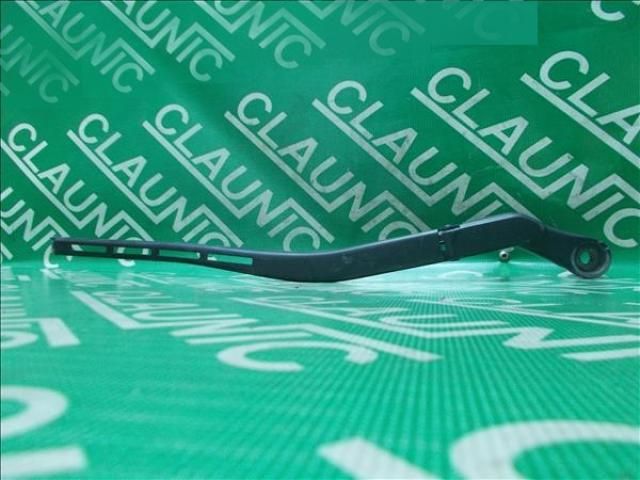 bontott AUDI A4 B7 Jobb első Ablaktörlő Kar