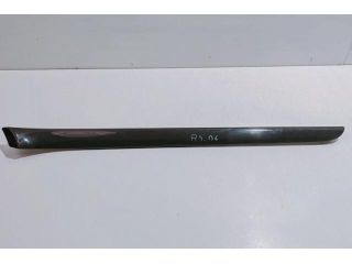 bontott AUDI A4 B7 Jobb első Ajtó Díszléc