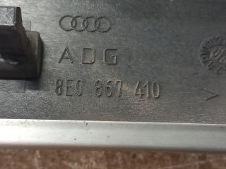 bontott AUDI A4 B7 Jobb első Ajtó Díszléc