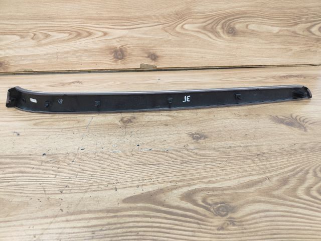 bontott AUDI A4 B7 Jobb első Ajtó Kárpit Díszléc