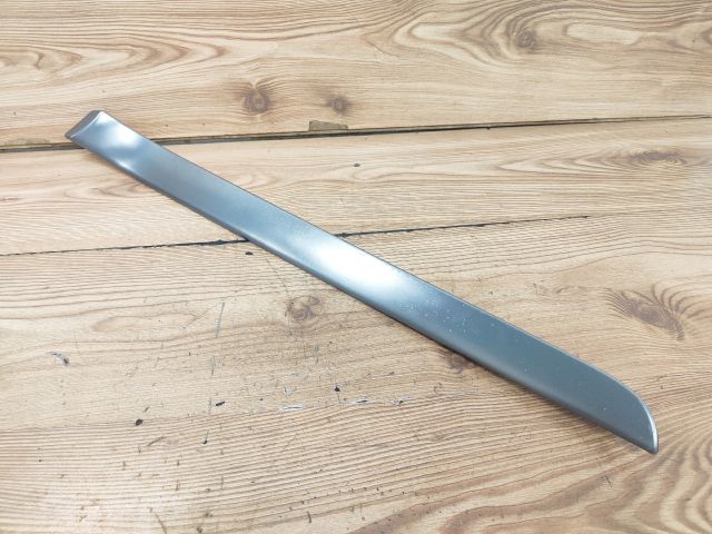 bontott AUDI A4 B7 Jobb első Ajtó Kárpit Díszléc