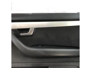 bontott AUDI A4 B7 Jobb első Ajtó Kárpit