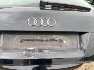 bontott AUDI A4 B7 Jobb első Ajtó (Részeivel)