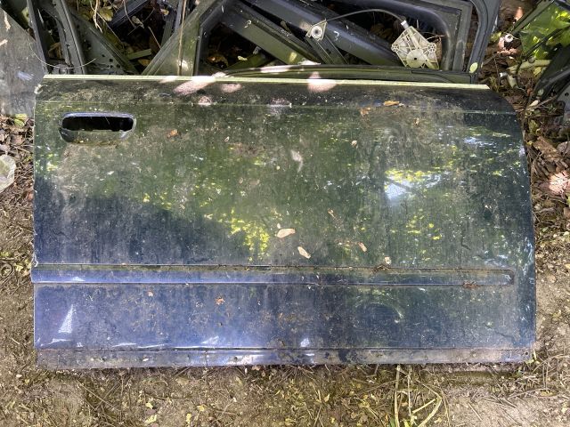 bontott AUDI A4 B7 Jobb első Ajtó (Üres lemez)