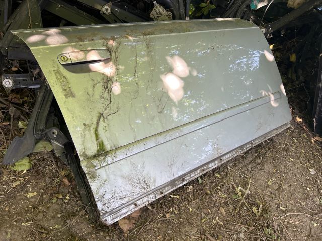 bontott AUDI A4 B7 Jobb első Ajtó (Üres lemez)