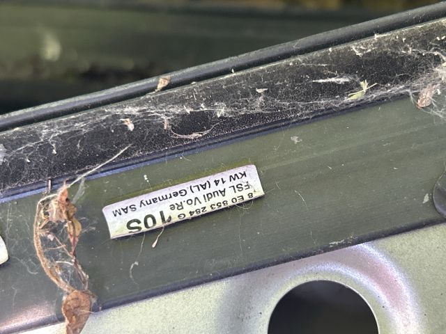 bontott AUDI A4 B7 Jobb első Ajtó (Üres lemez)