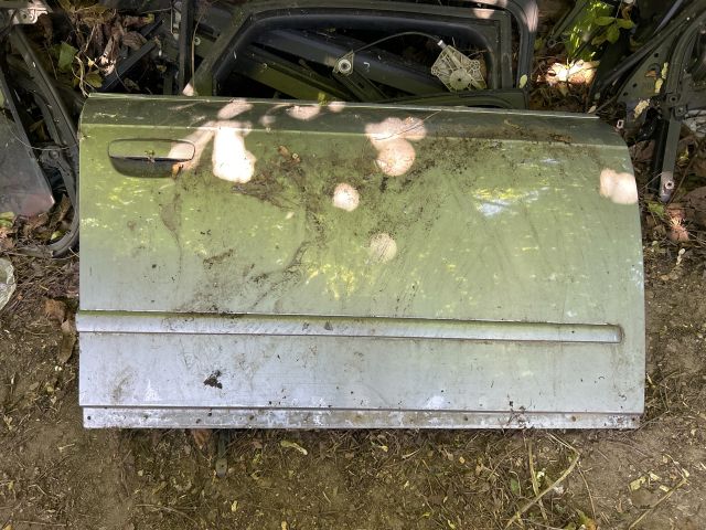 bontott AUDI A4 B7 Jobb első Ajtó (Üres lemez)