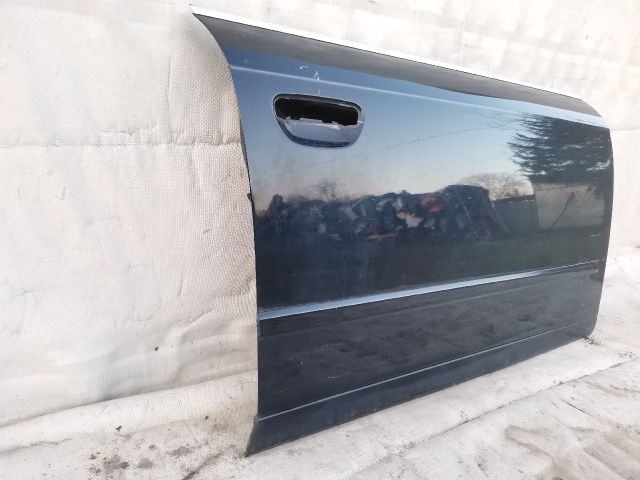 bontott AUDI A4 B7 Jobb első Ajtó (Üres lemez)