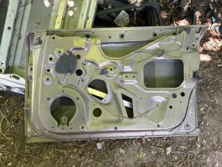 bontott AUDI A4 B7 Jobb első Ajtó (Üres lemez)