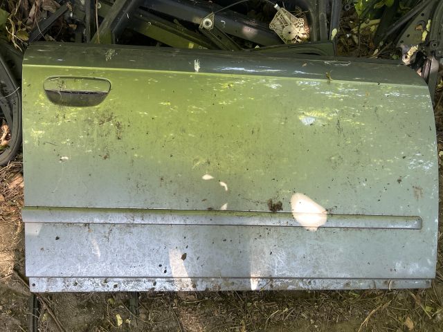 bontott AUDI A4 B7 Jobb első Ajtó (Üres lemez)