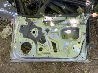 bontott AUDI A4 B7 Jobb első Ajtó (Üres lemez)