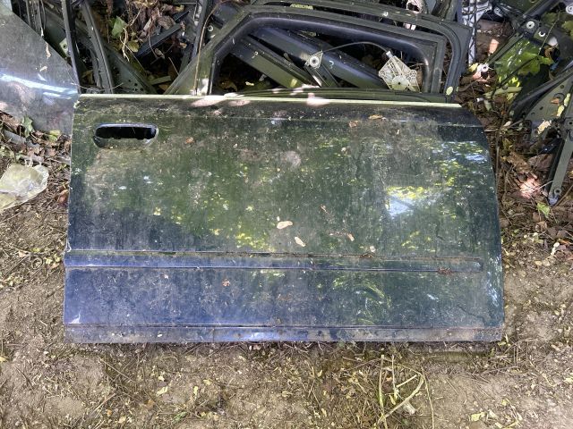 bontott AUDI A4 B7 Jobb első Ajtó (Üres lemez)