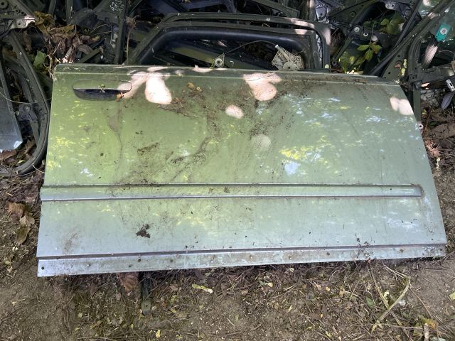 bontott AUDI A4 B7 Jobb első Ajtó (Üres lemez)