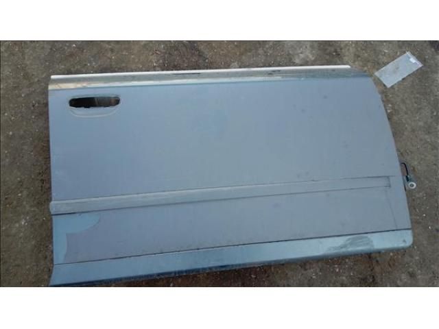 bontott AUDI A4 B7 Jobb első Ajtó (Üres lemez)