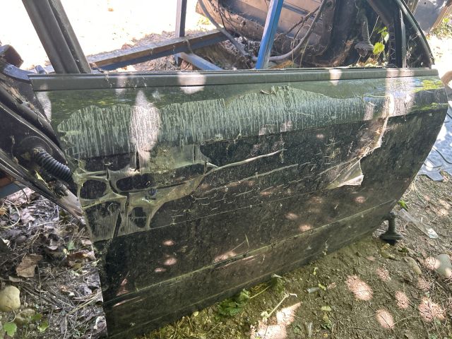 bontott AUDI A4 B7 Jobb első Ajtó (Üres lemez)