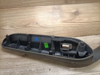 bontott AUDI A4 B7 Jobb első Ajtóbehúzó