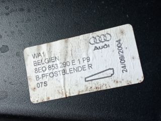 bontott AUDI A4 B7 Jobb első Ajtókeret Burkolat