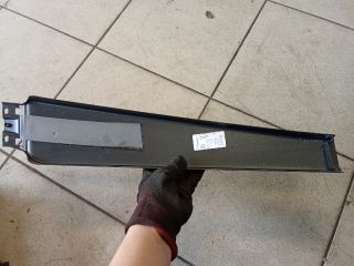 bontott AUDI A4 B7 Jobb első Ajtókeret Burkolat