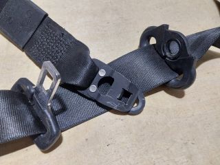 bontott AUDI A4 B7 Jobb első Biztonsági Öv