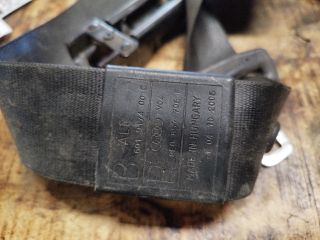 bontott AUDI A4 B7 Jobb első Biztonsági Öv