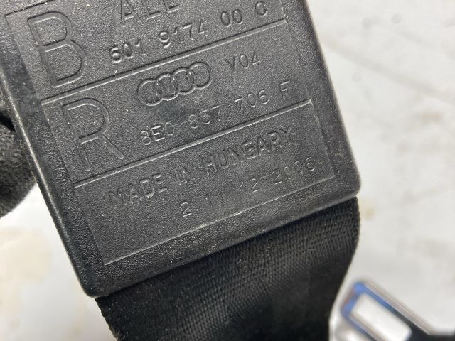 bontott AUDI A4 B7 Jobb első Biztonsági Öv