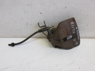 bontott AUDI A4 B7 Jobb első Féknyereg Munkahengerrel