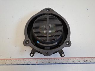 bontott AUDI A4 B7 Jobb első Hangszóró