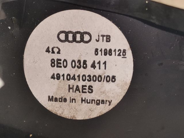 bontott AUDI A4 B7 Jobb első Hangszóró