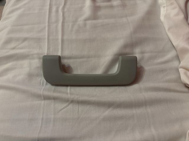 bontott AUDI A4 B7 Jobb első Kapaszkodó (Felső)