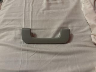 bontott AUDI A4 B7 Jobb első Kapaszkodó (Felső)