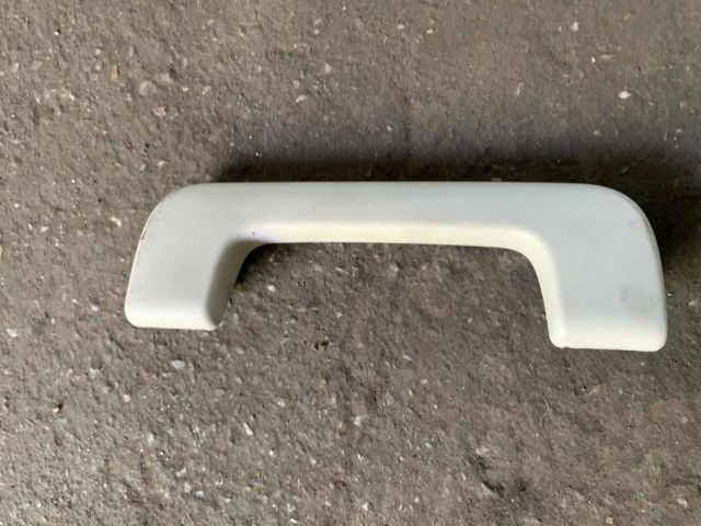 bontott AUDI A4 B7 Jobb első Kapaszkodó (Felső)