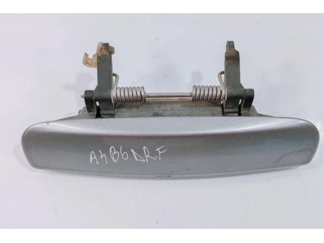 bontott AUDI A4 B7 Jobb első Külső Kilincs